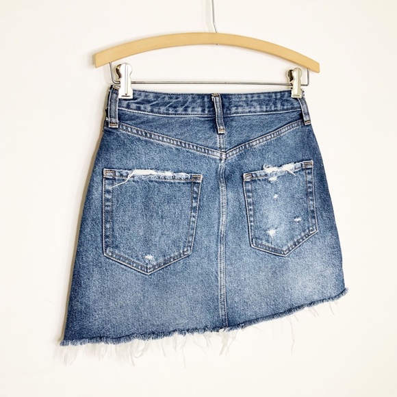 Abercrombie and Fitch denim distressed mini skirt - Picture 10 of 11